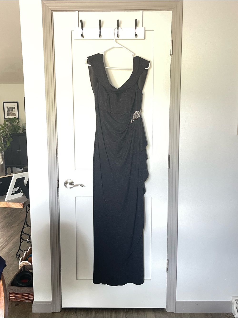 Alex evening Elegant Black Evening Gown with Side Embellishment